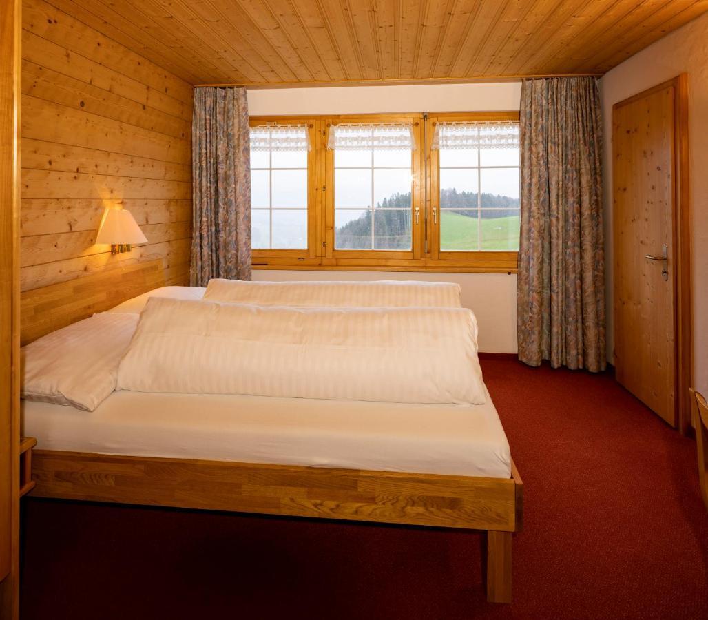 Hotel Und Restaurant Chaeseren Schonengrund Bagian luar foto