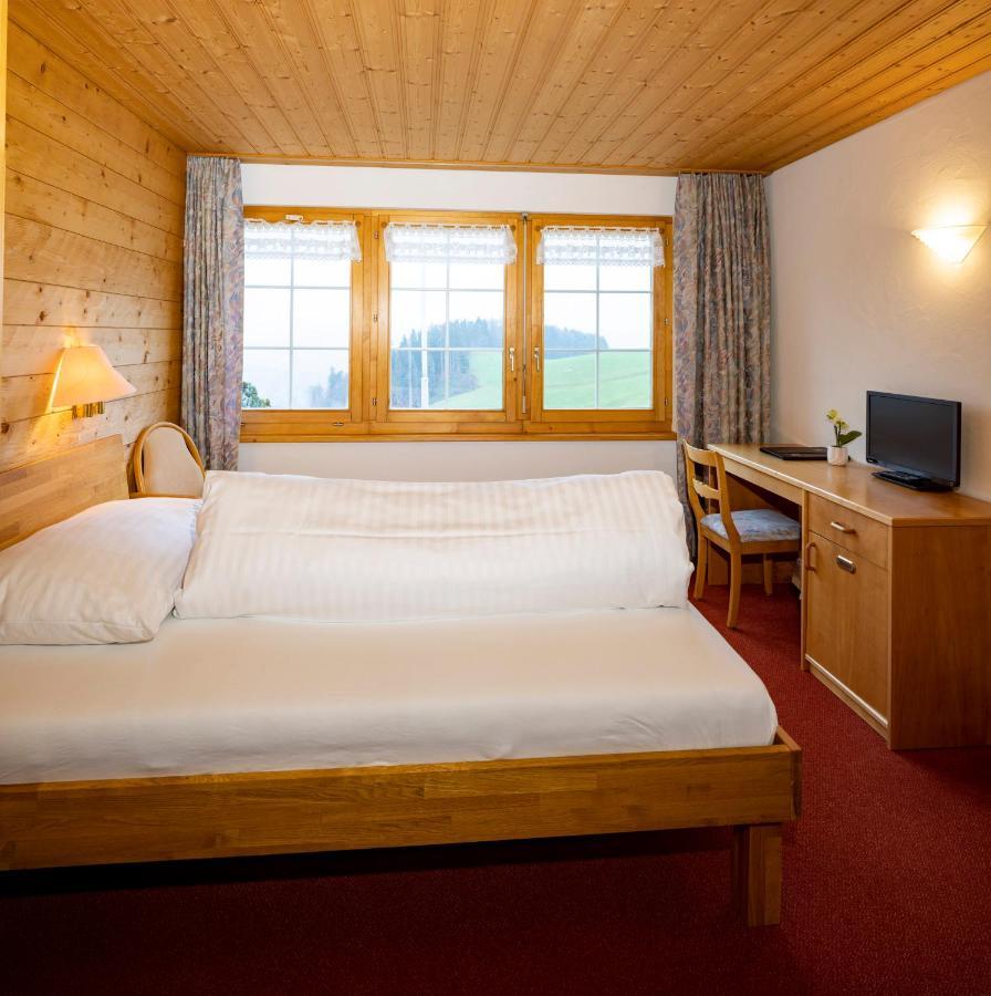 Hotel Und Restaurant Chaeseren Schonengrund Bagian luar foto